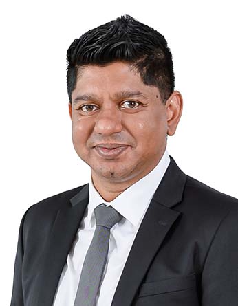 MR. NUMAYER ALAM